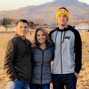 Meet your Posher, Sally